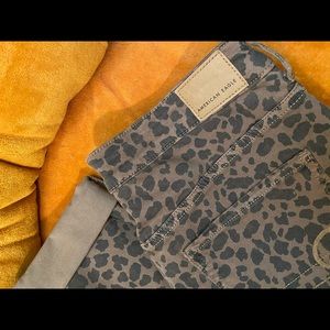 🆕 AMERICAN EAGLE LEOPARD SKINNY JEANS JEGGINGS